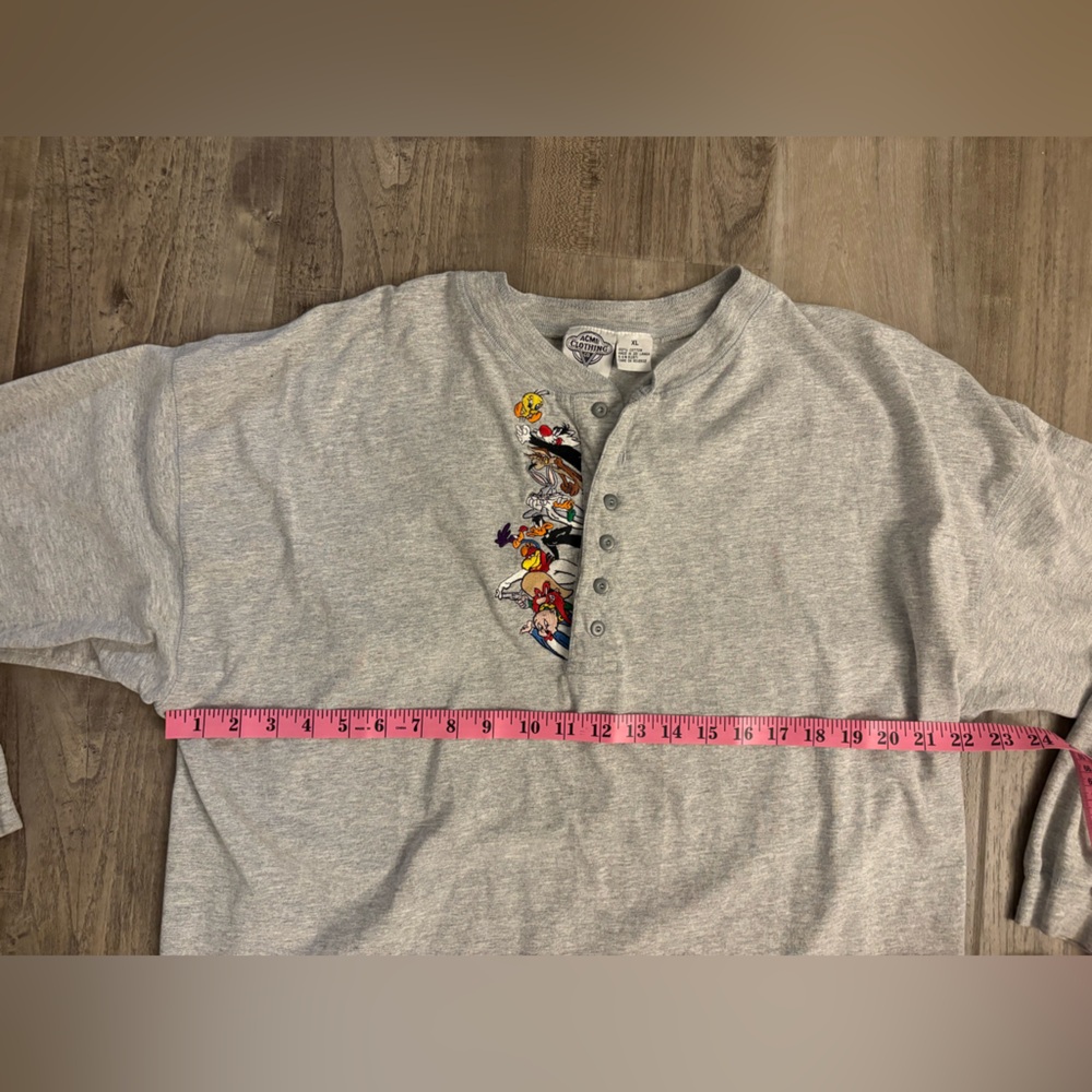 Vintage 90s Looney Tunes Embroidered Henley Shirt Bugs Bunny Tweety XL - Picture 4 of 7